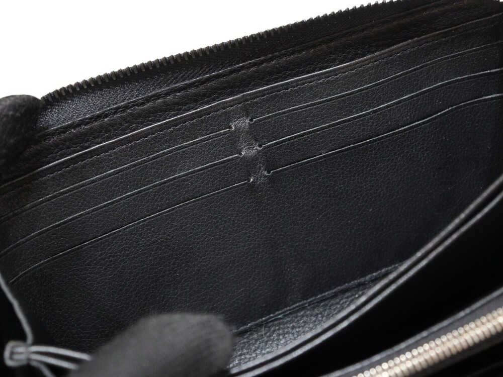 LOUIS VUITTON Zippy Wallet Mahina Noir Black Long